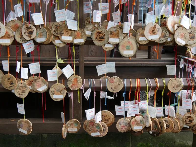 Wooden bath-hopping passes (nyuto tegata) at Kurokawa Onsen (photo of the Kurokawa area, not of this property)