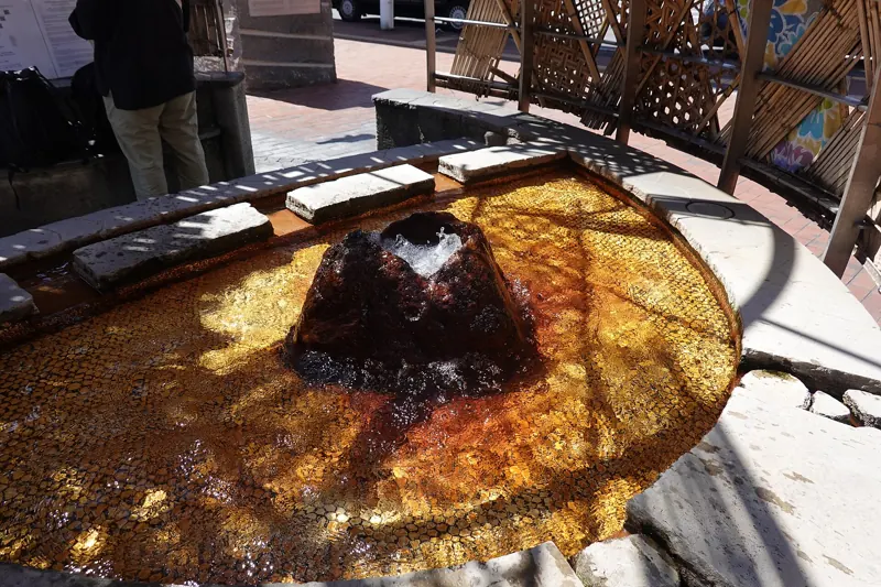 A small hot-spring spot in front of Beppu Station