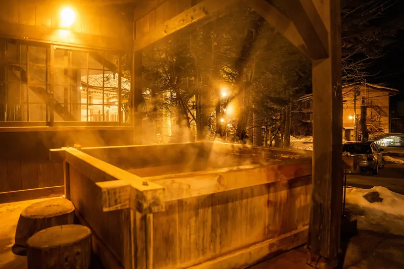 A snowy onsen in Gifu Prefecture (photo of the Takayama & Okuhida area, not of this property)