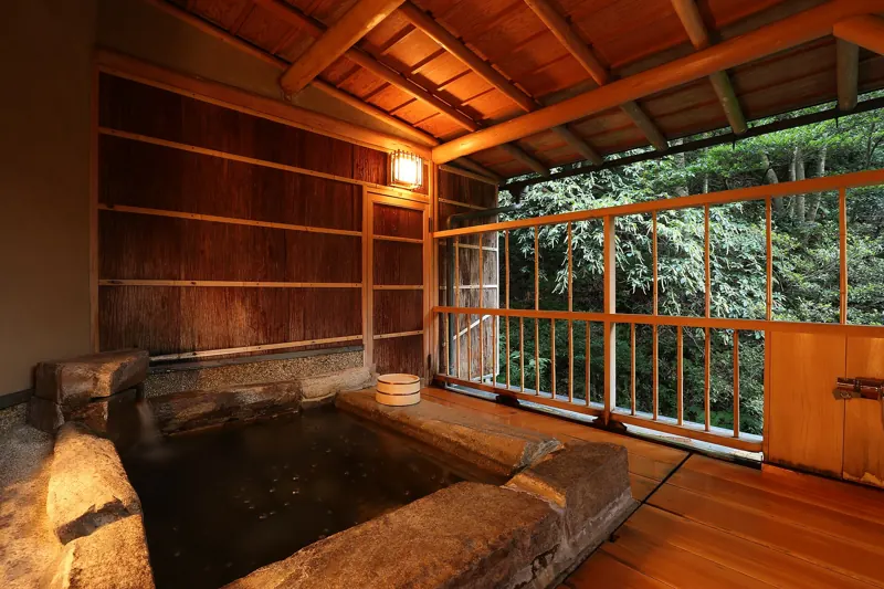A private open-air bath on a guest-room terrace (Nishimuraya, Kinosaki Onsen)